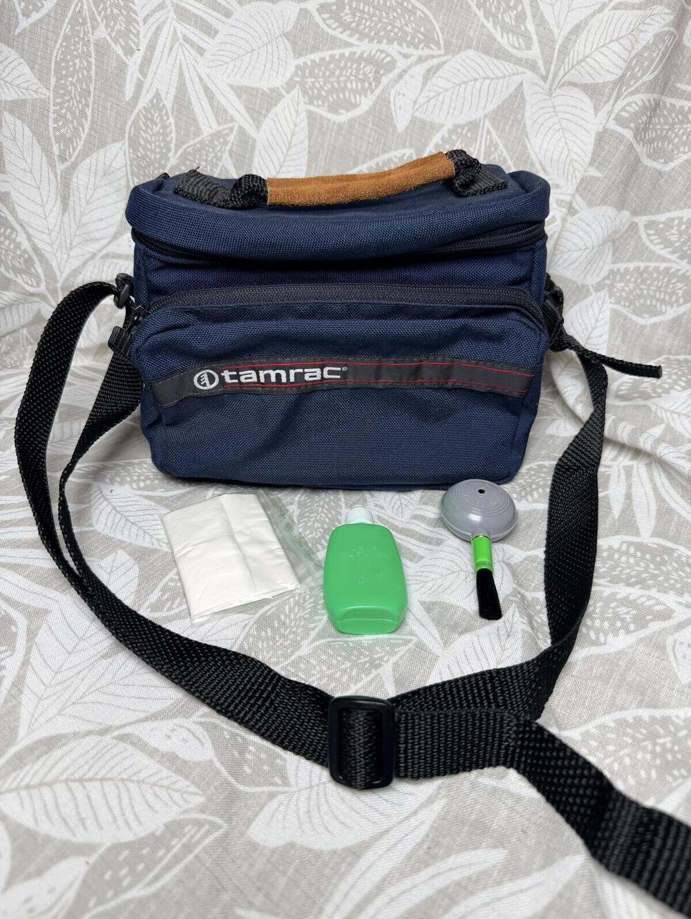 Vintage 90s Tamrac Camera Bag Navy Blue Padded Shoulder Case w Dividers 9x6x4.5
